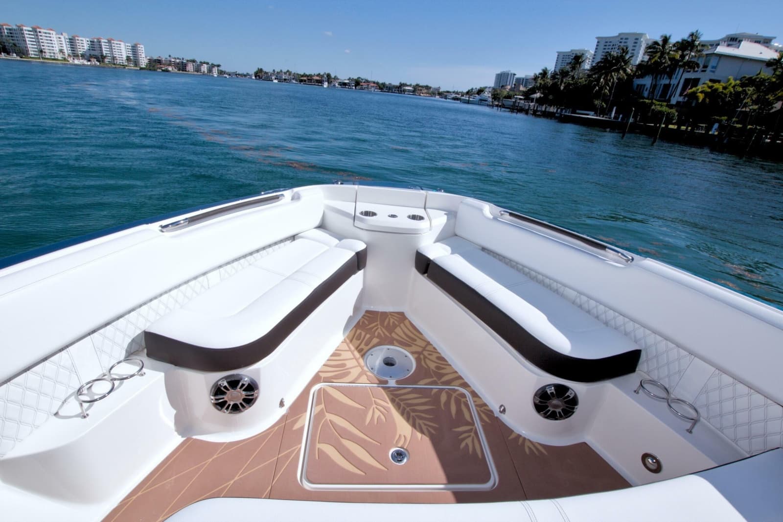 2021 Sea Ray SLX 400 Outboard
