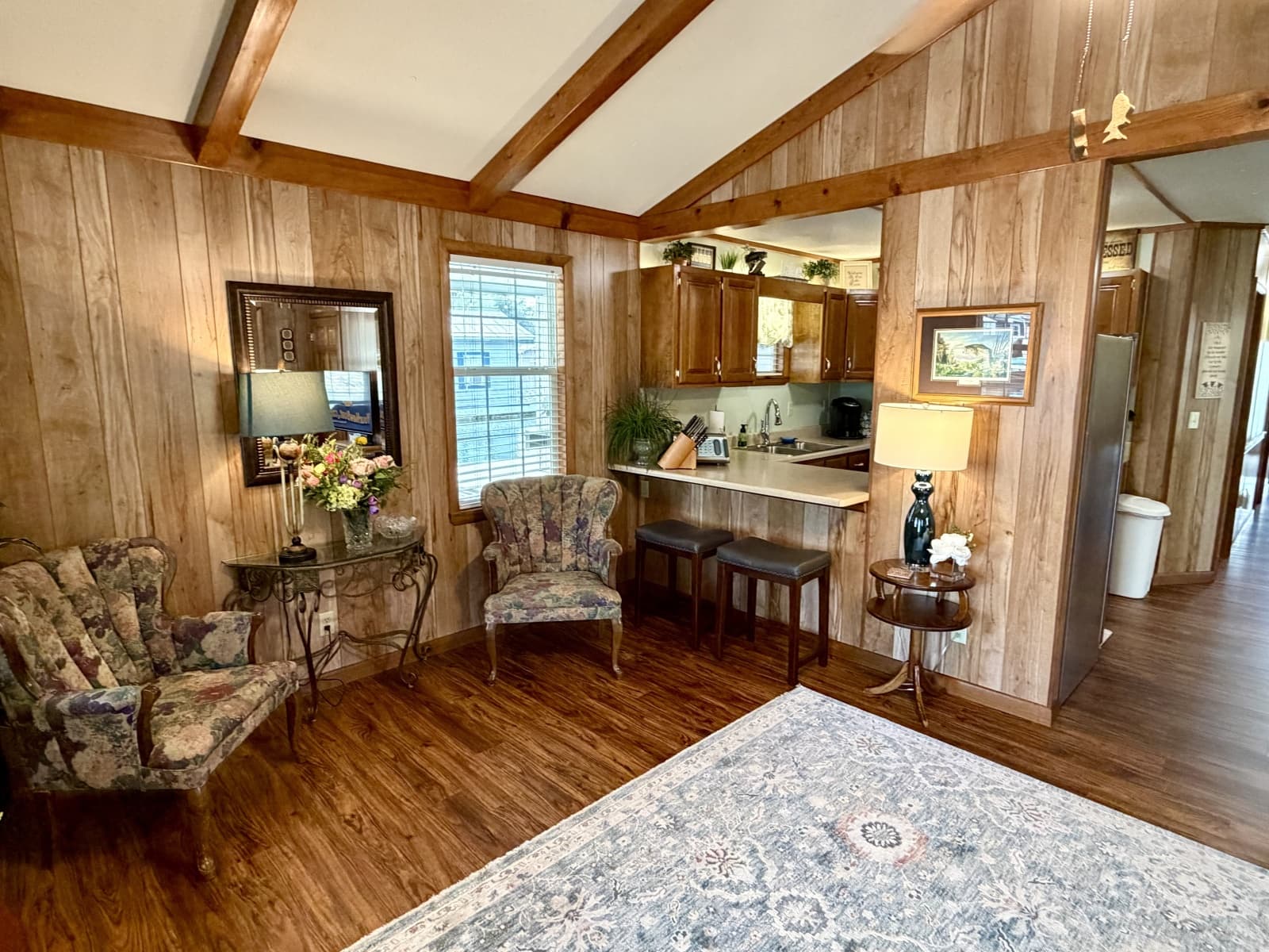 2002 Custom 20 x 53 Floating Cabin - Approx 999/sqft