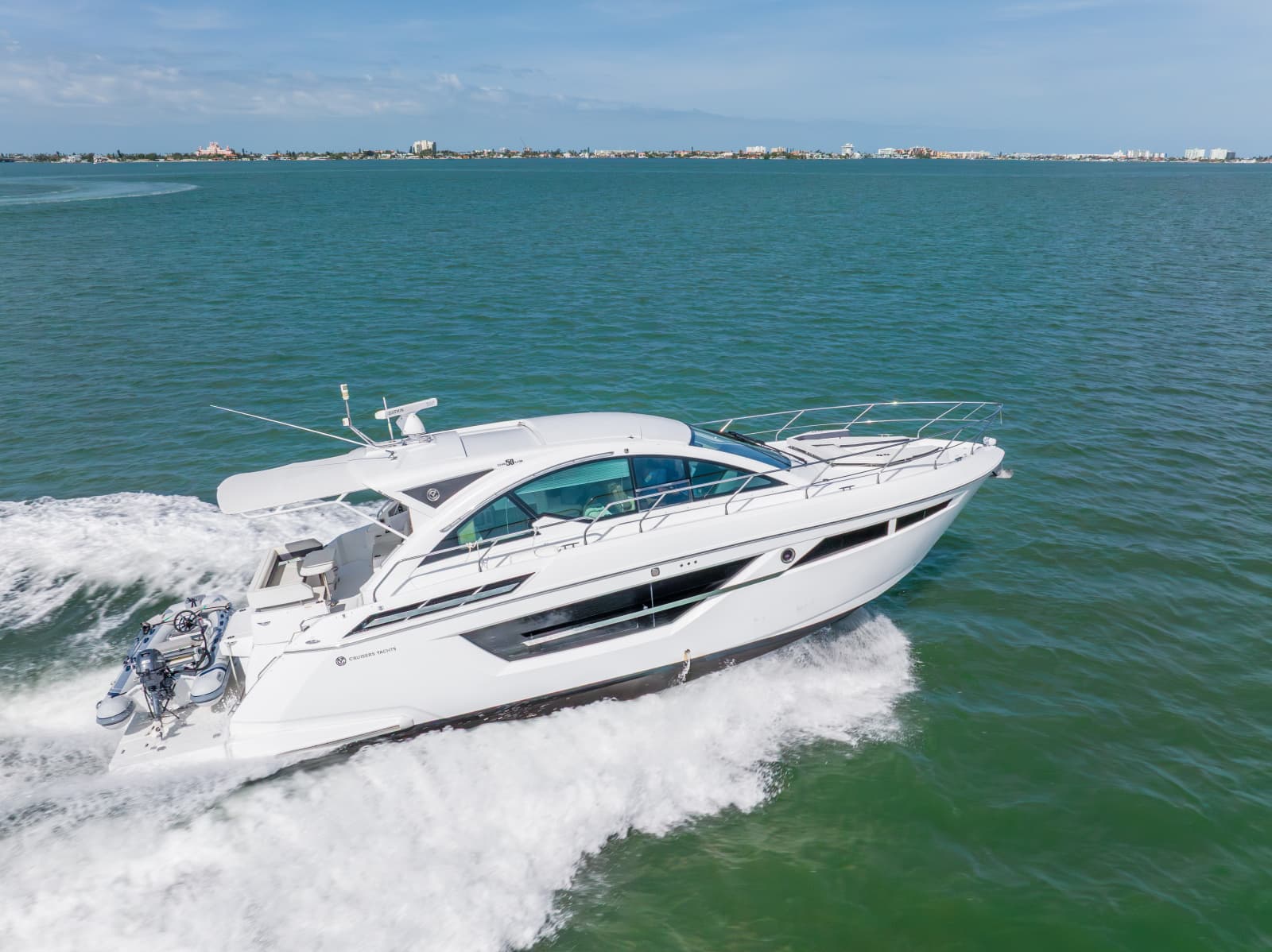 2018 Cruisers Yachts 50 CANTIUS