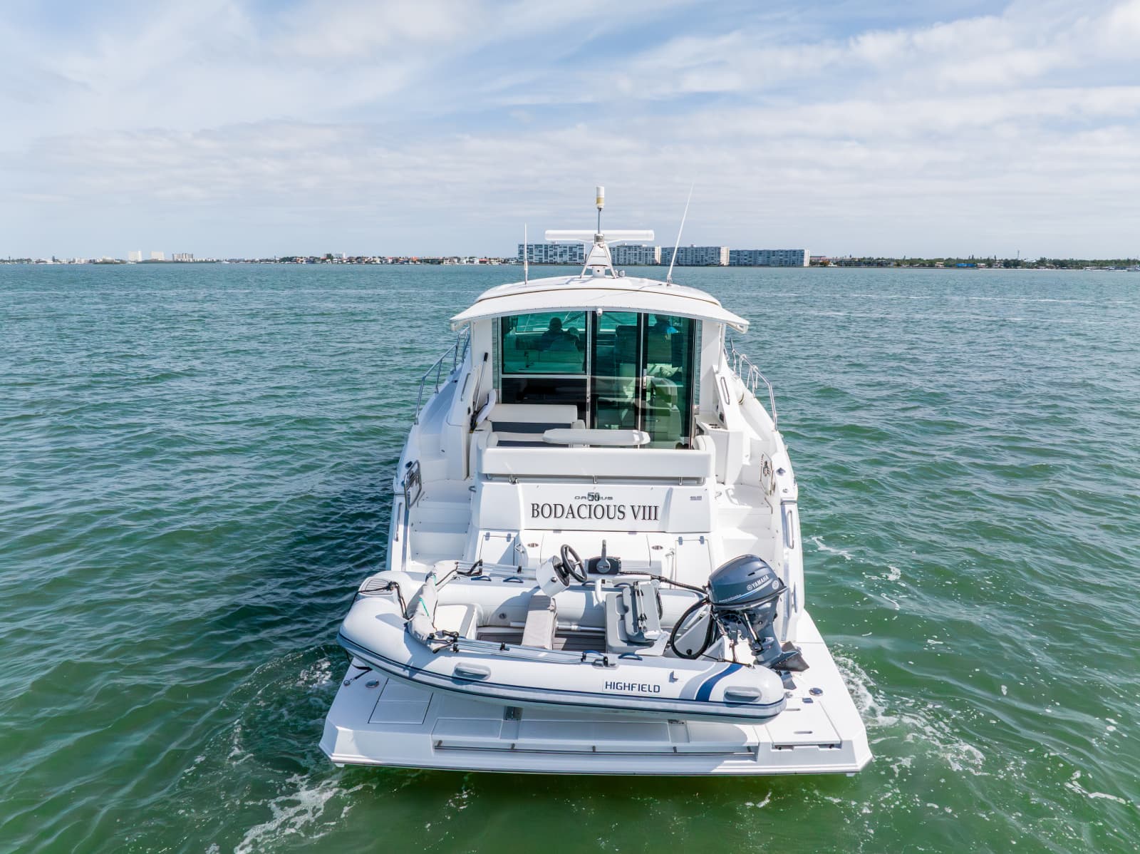 2018 Cruisers Yachts 50 CANTIUS