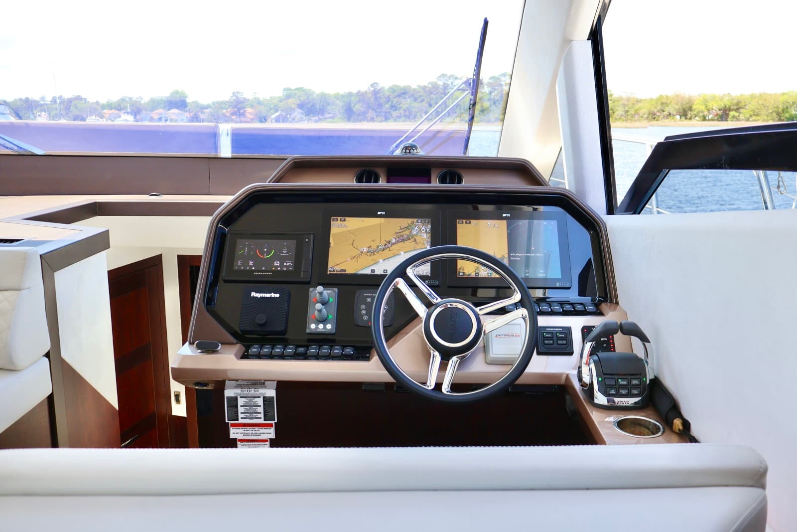 2022 Galeon 500 FLY
