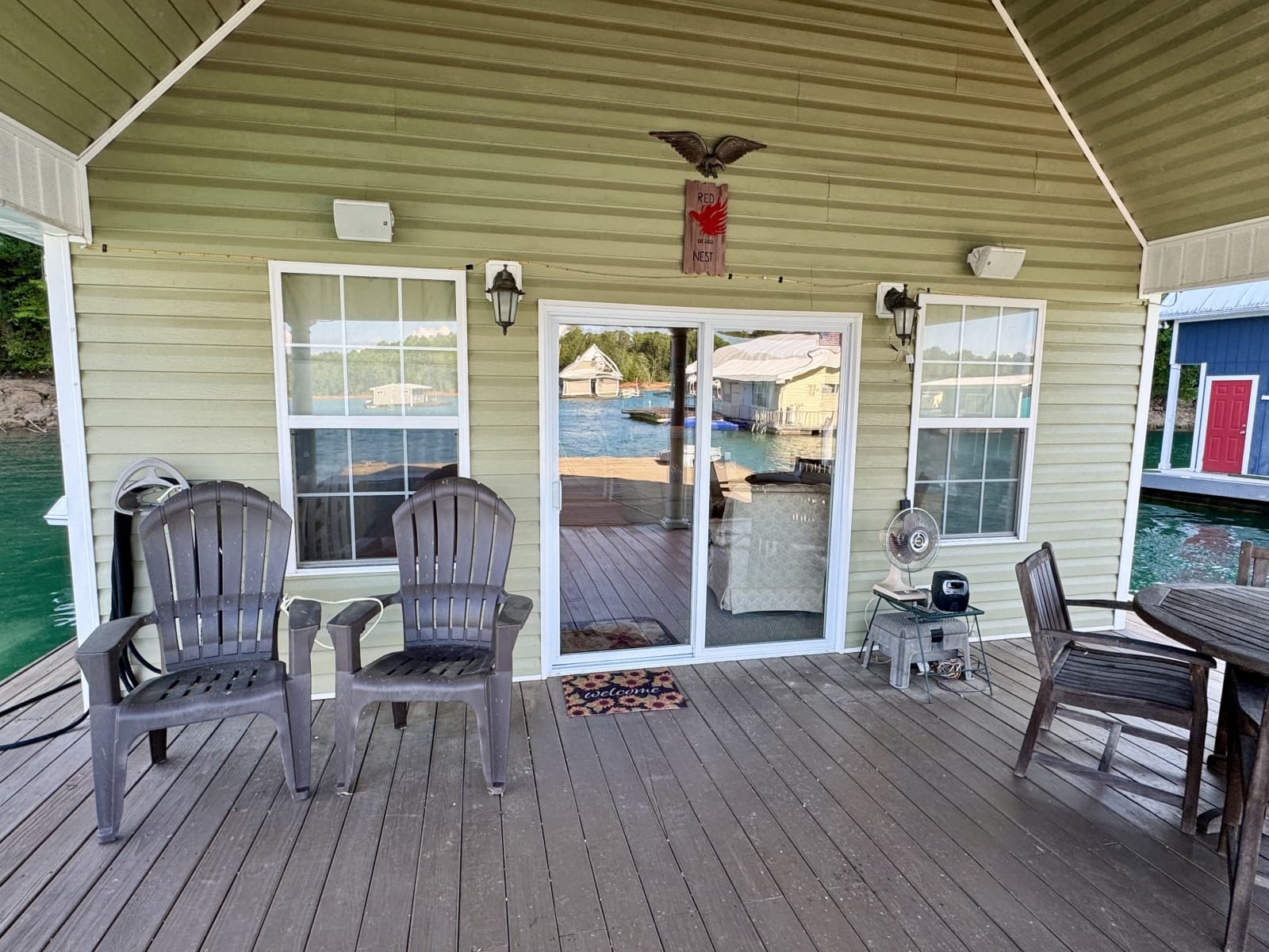 2006 Custom 20 x 43 Floating Cabin - Approx 812sqft