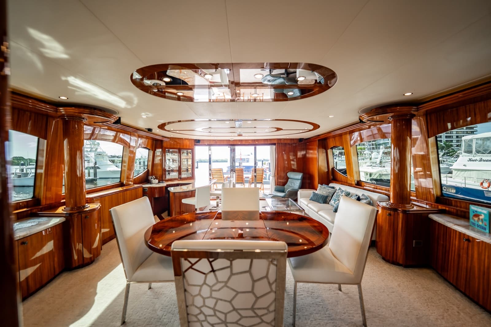 2012 Hatteras 