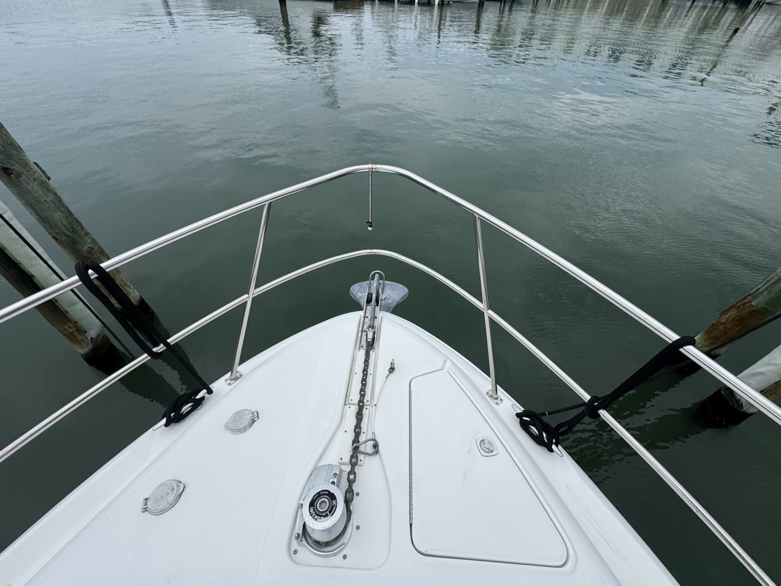 2001 Sea Ray 380 Aft Cabin