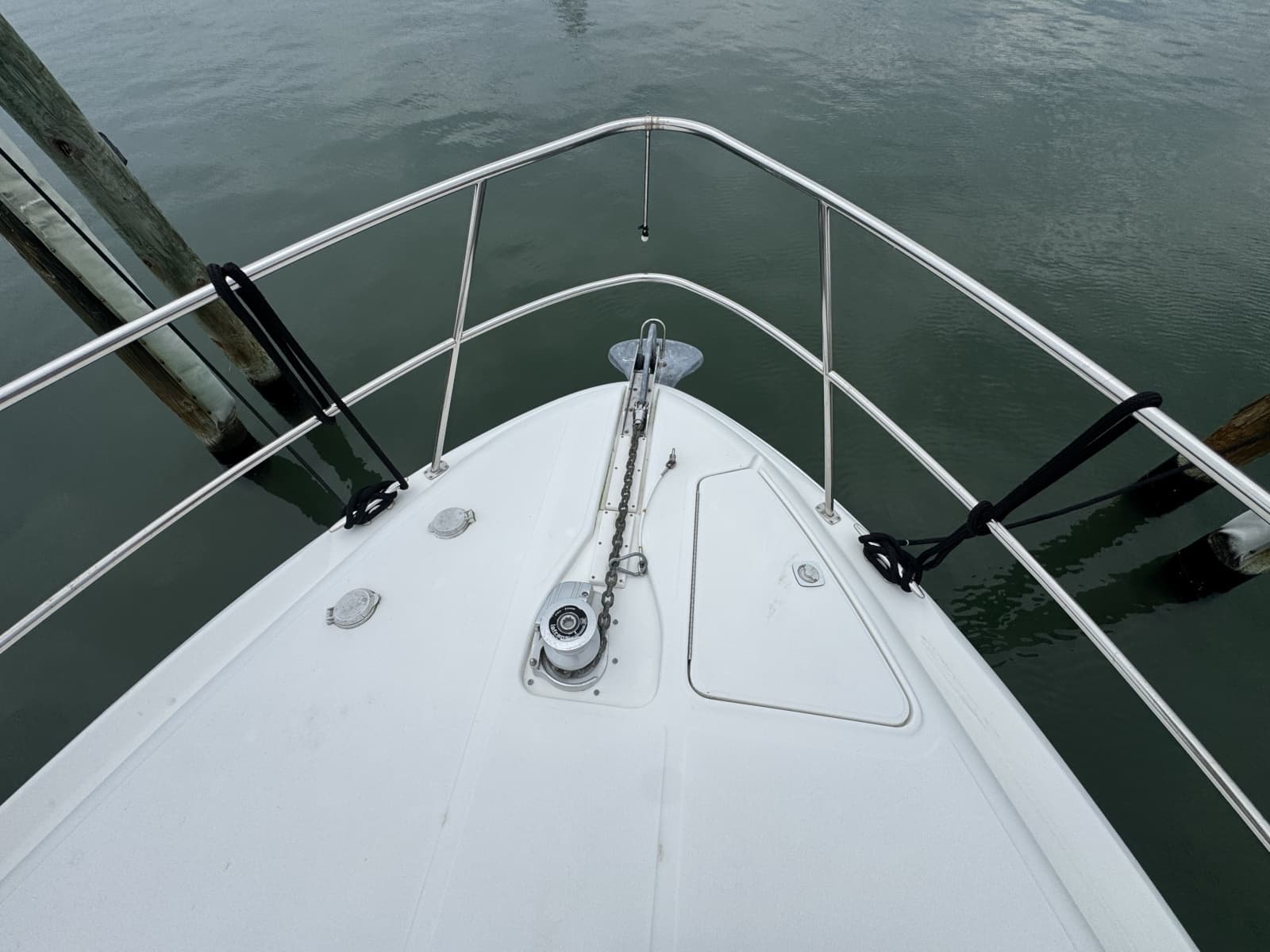2001 Sea Ray 380 Aft Cabin