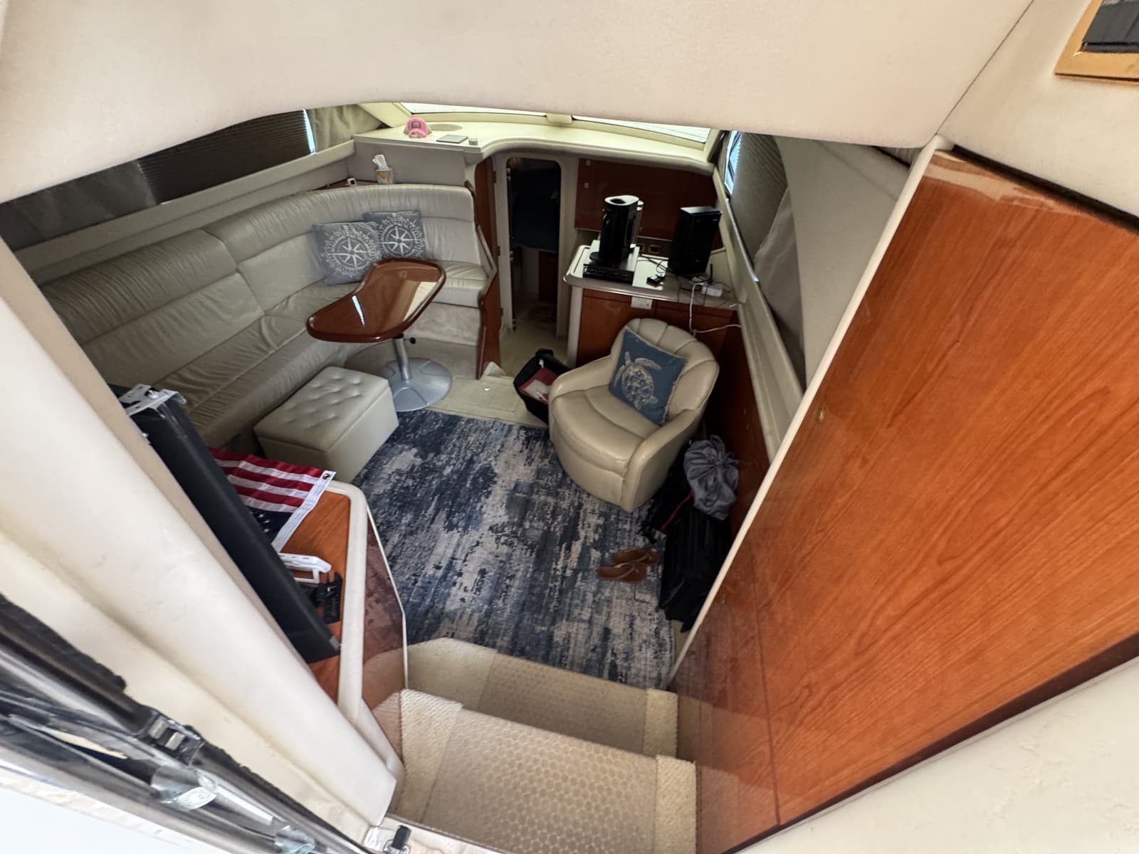 2001 Sea Ray 380 Aft Cabin