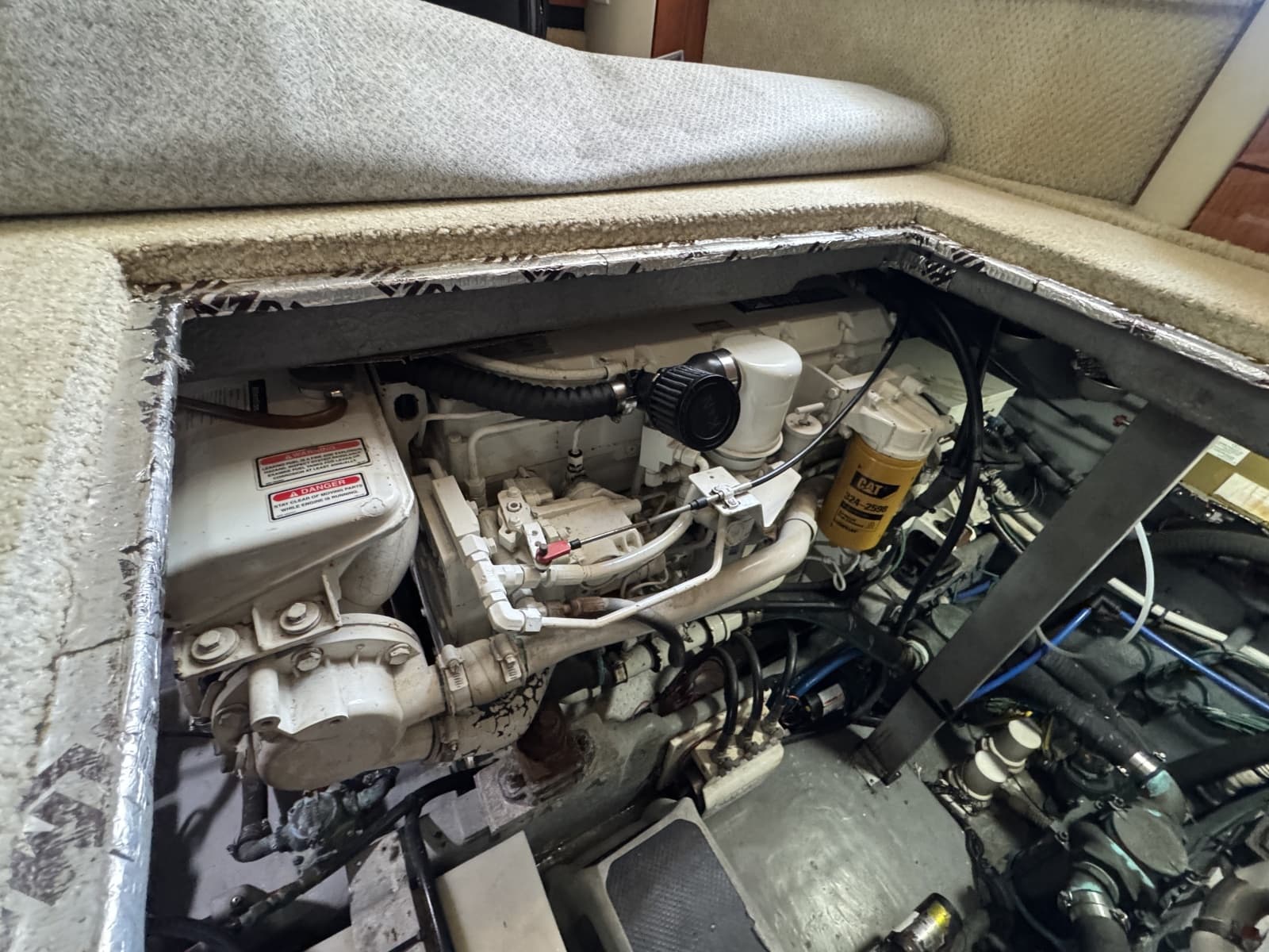 2001 Sea Ray 380 Aft Cabin