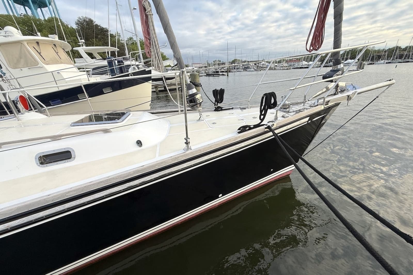 2014 Hylas 56