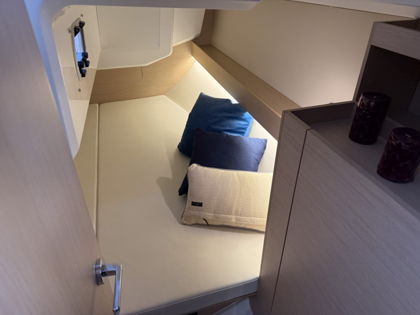 2023 Beneteau Oceanis 30.1