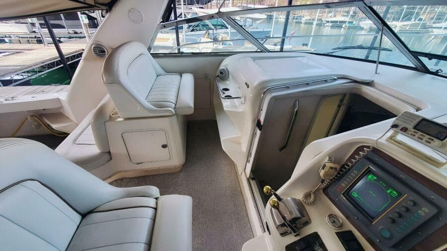1997 Sea Ray 370