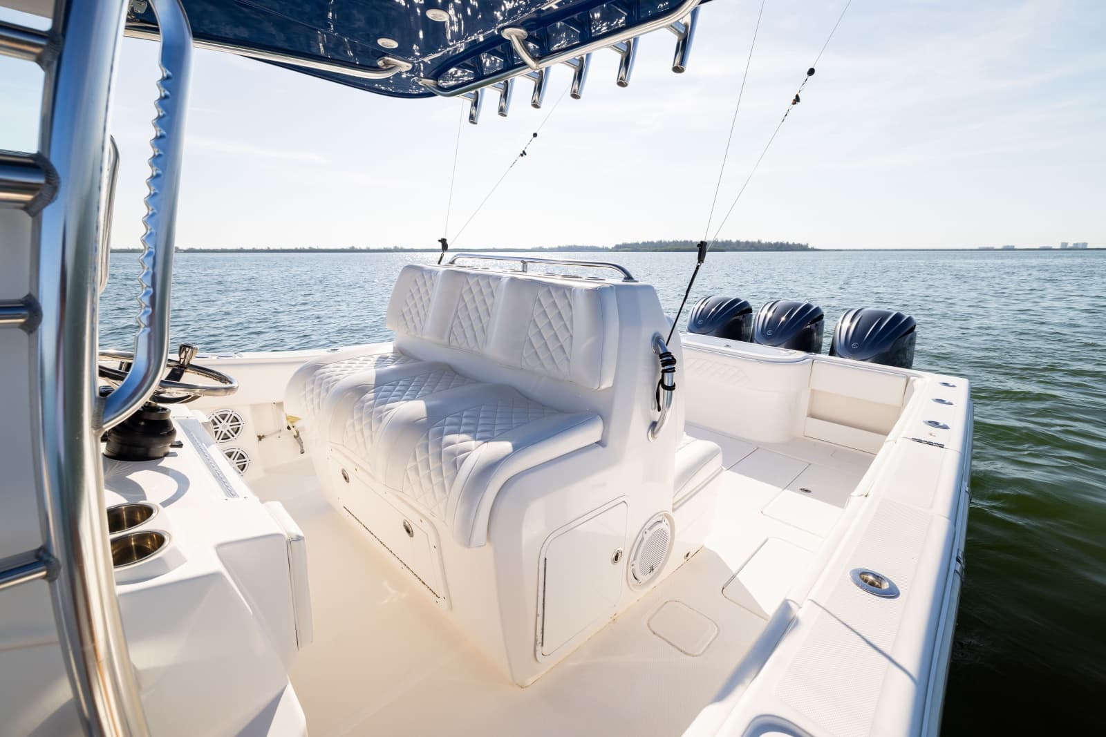 2015 Invincible 