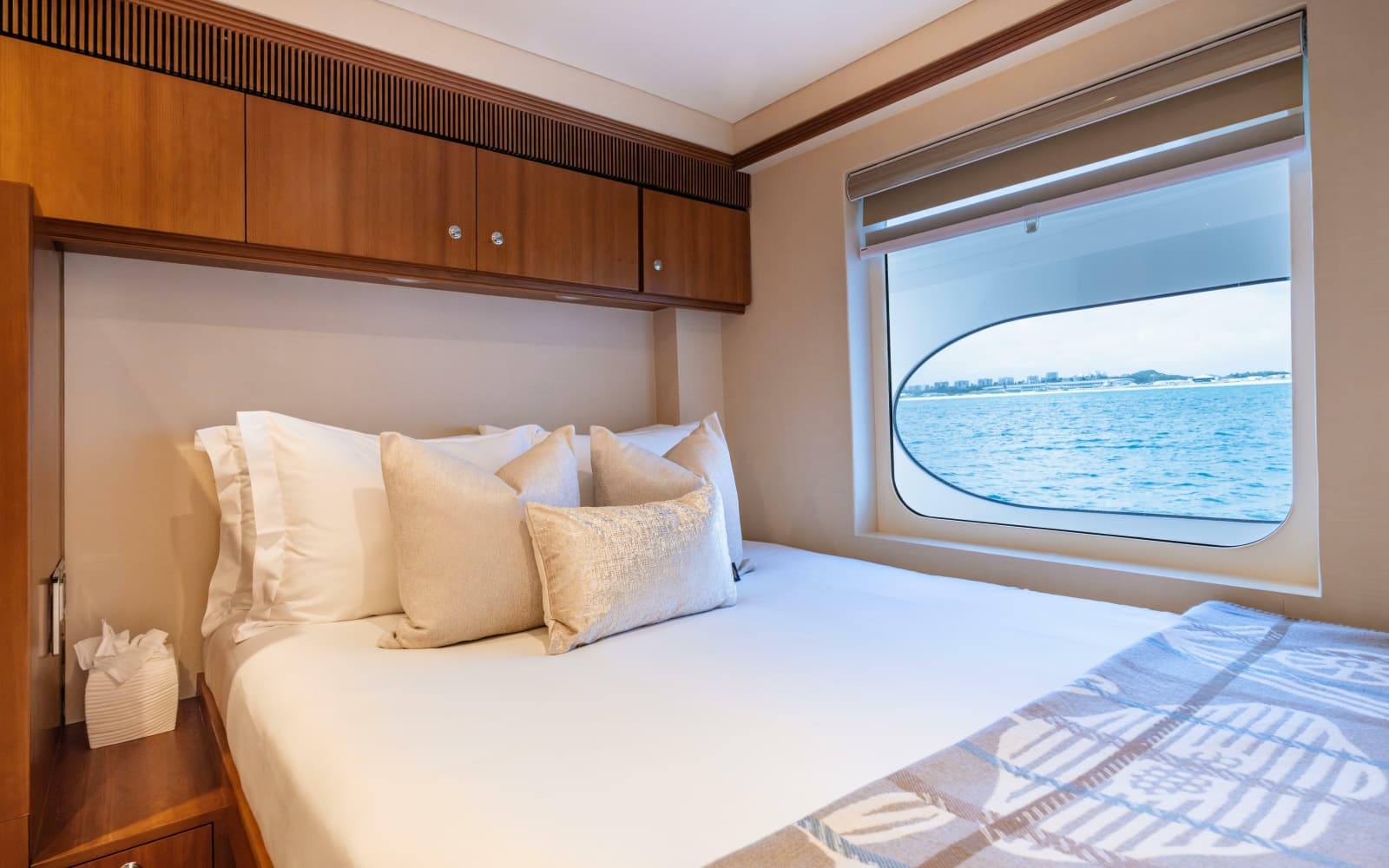 1997 Christensen Motor Yacht