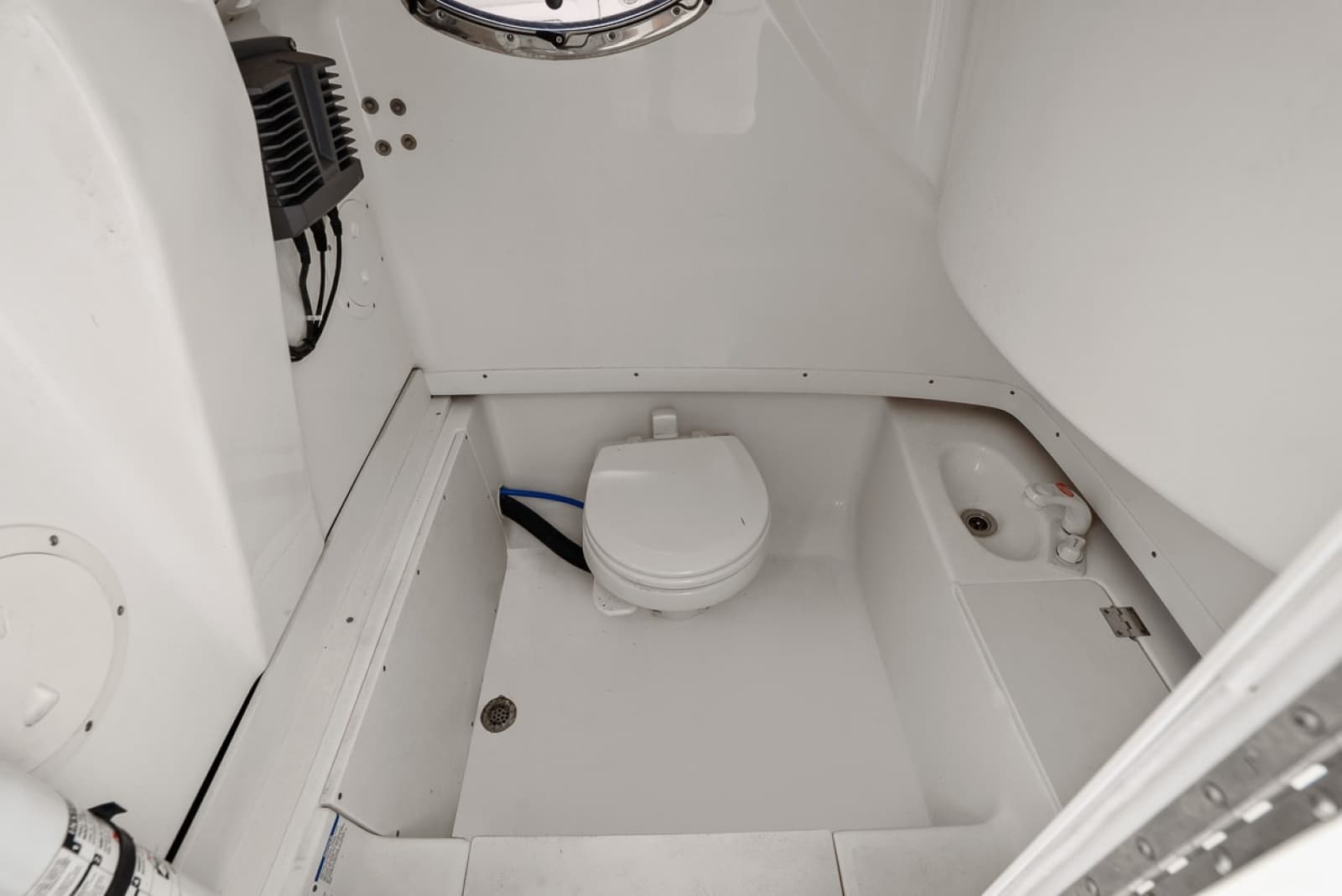 2013 Robalo R260