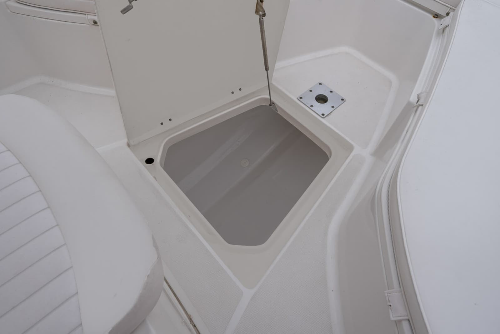 2013 Robalo R260