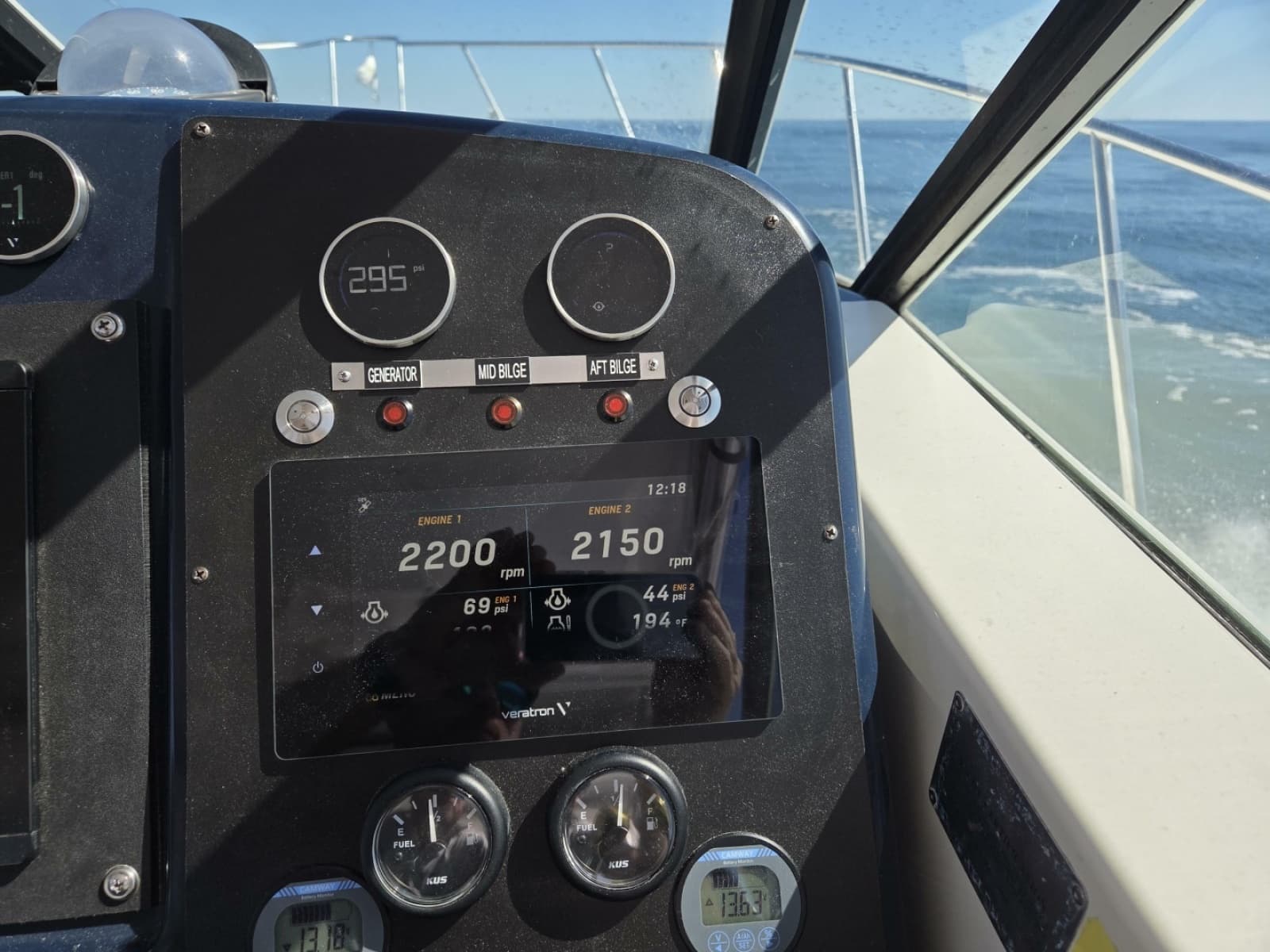 1998 Tiara Yachts 3500 Open