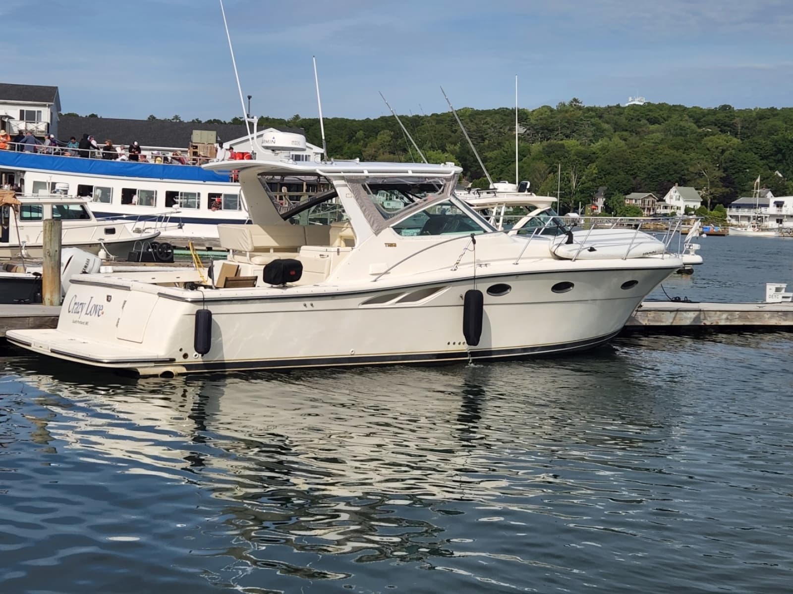 1998 Tiara Yachts 3500 Open