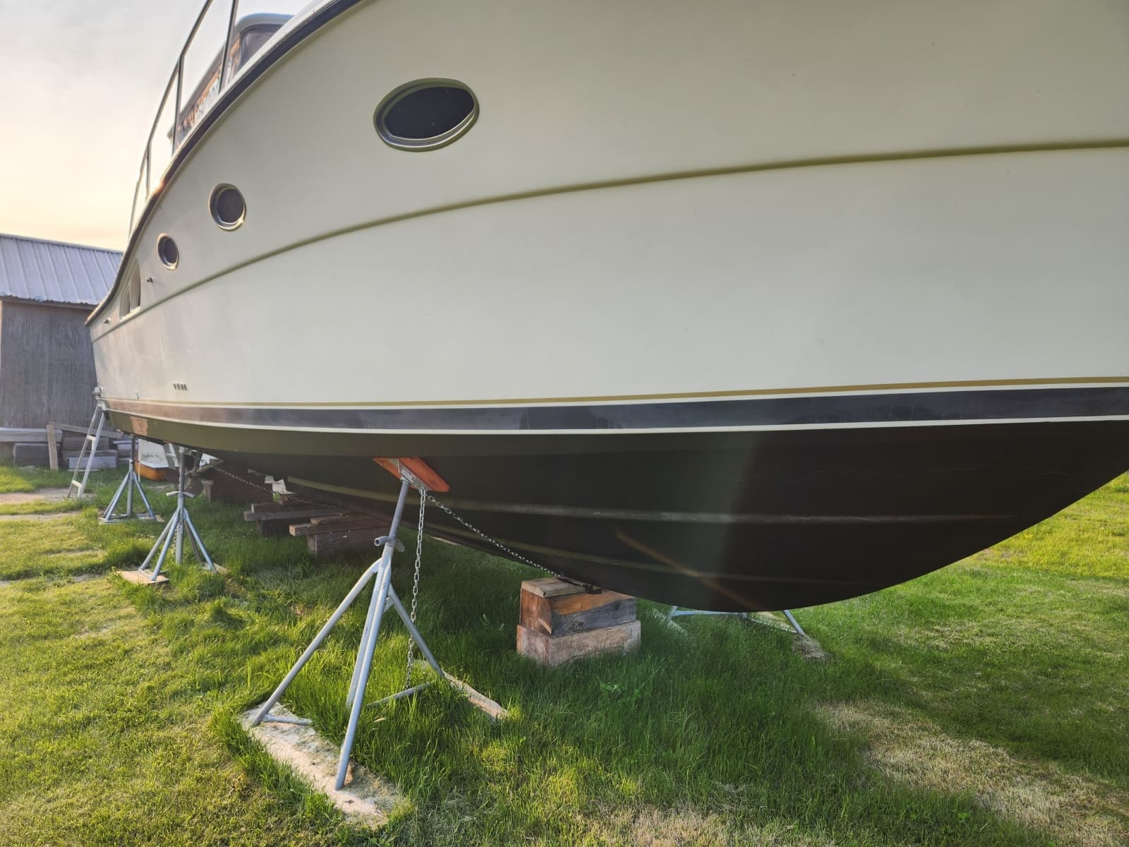 1998 Tiara Yachts 3500 Open
