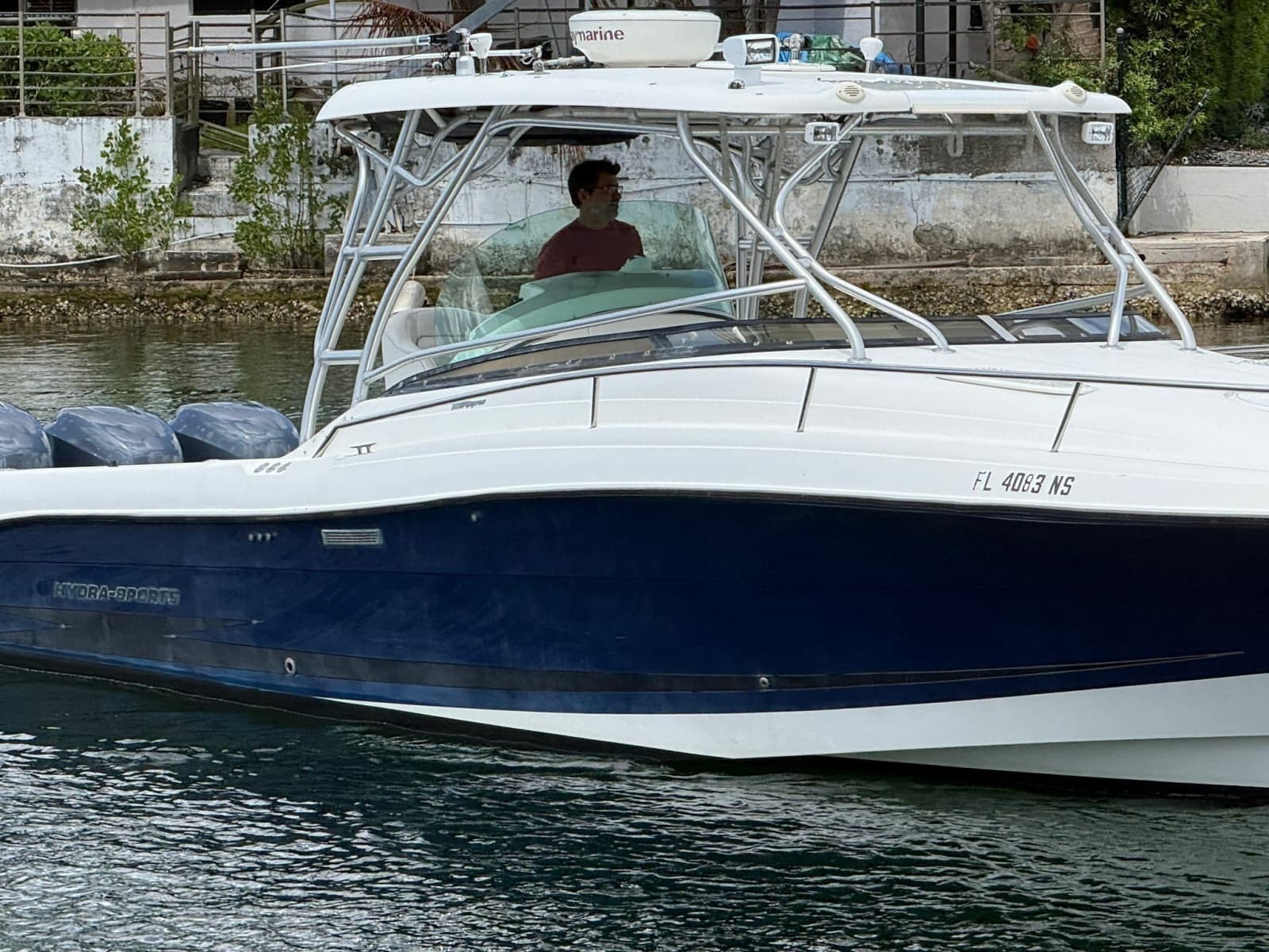 2005 Hydra-Sports 3300 VX