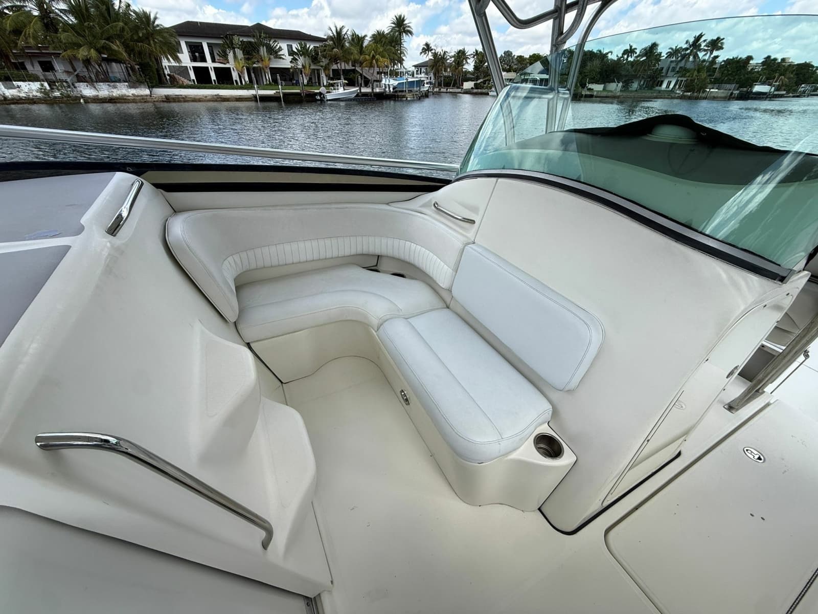 2005 Hydra-Sports 3300 VX