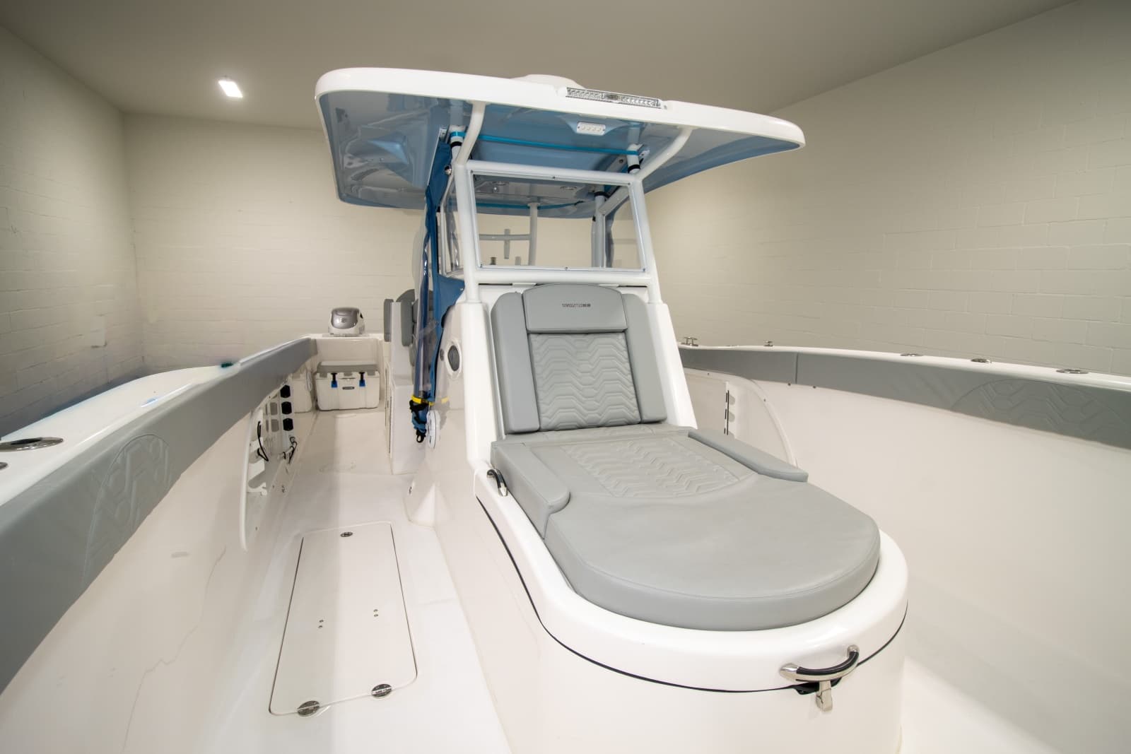 2023 Twin Vee 340 GFX