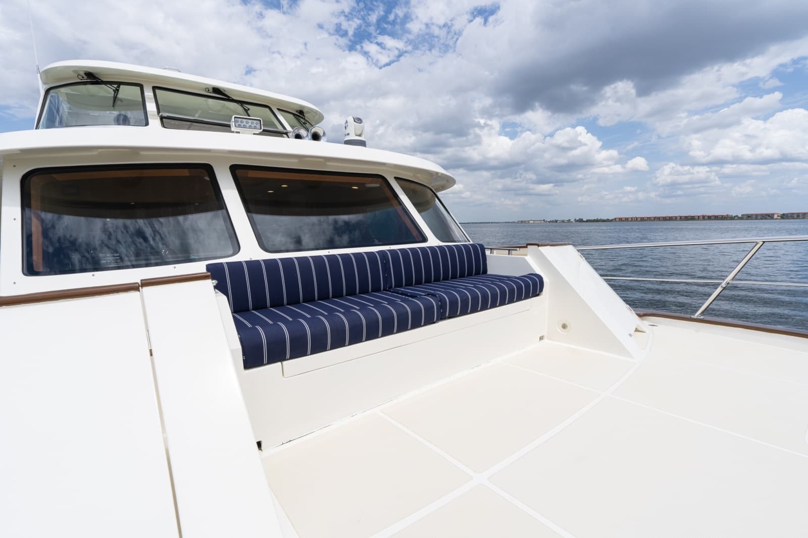 Bow Settee Facing Port Aft