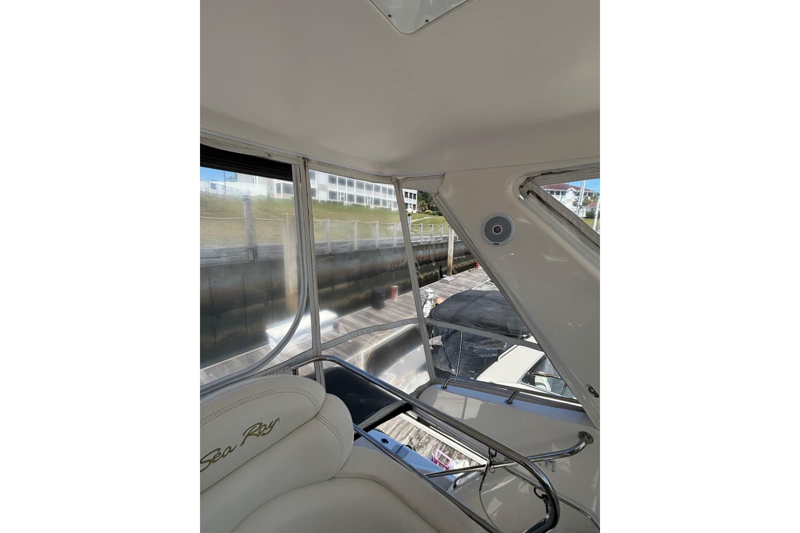 1999 Sea Ray 480 Sedan Bridge