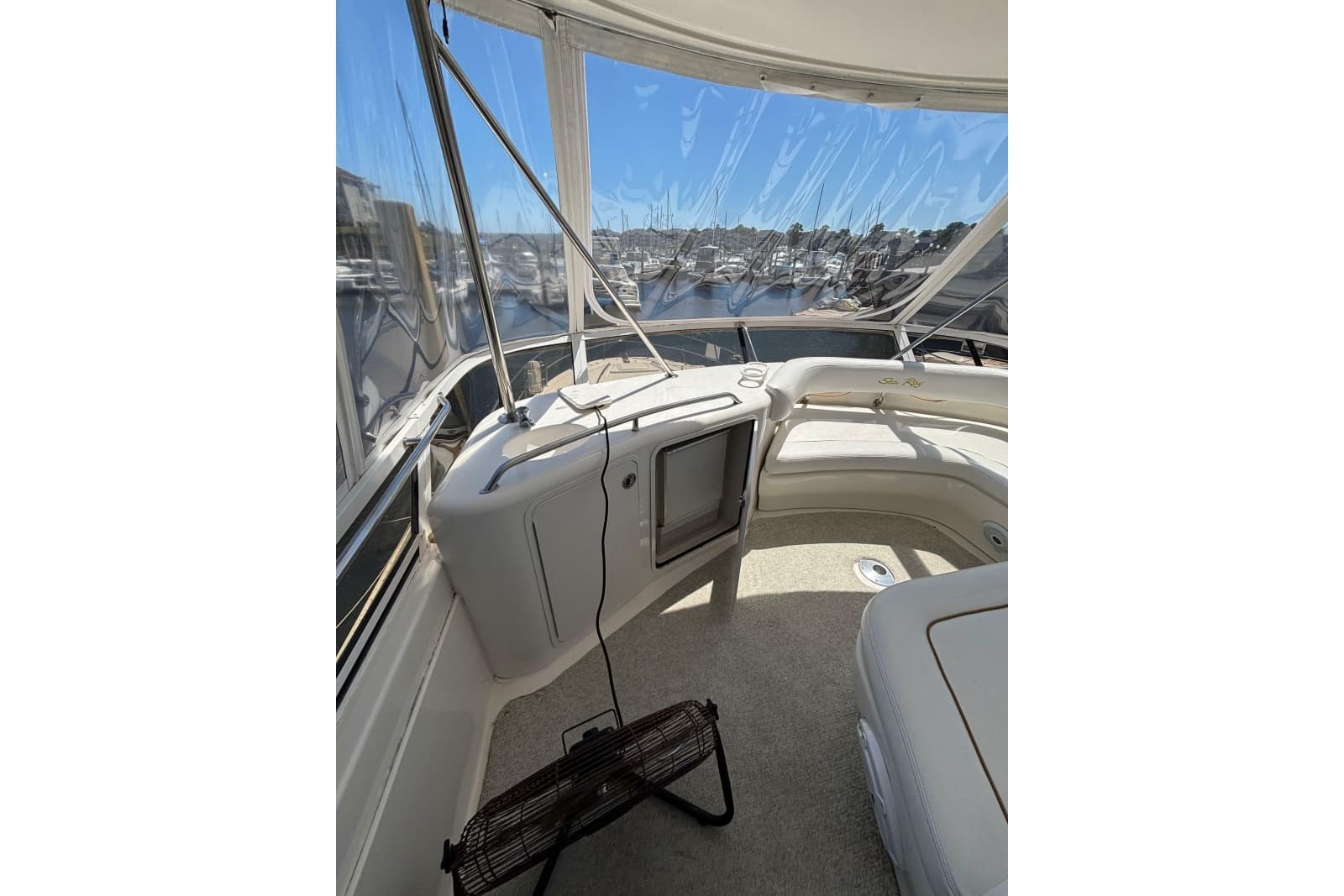 1999 Sea Ray 480 Sedan Bridge