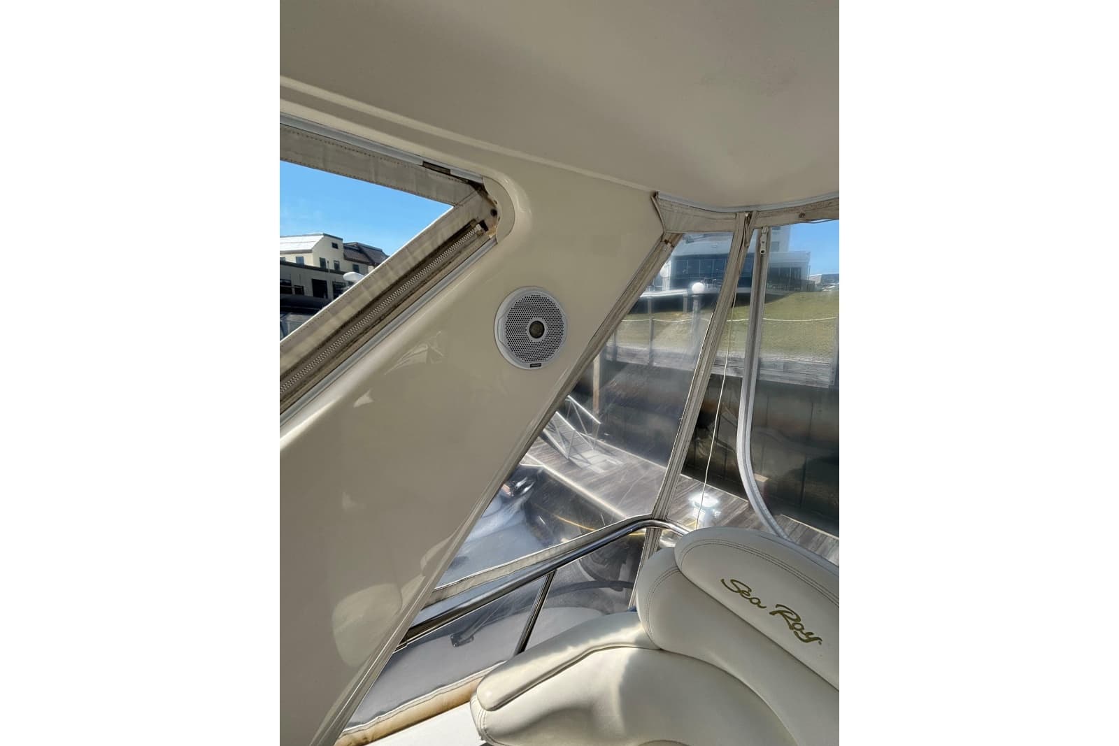 1999 Sea Ray 480 Sedan Bridge