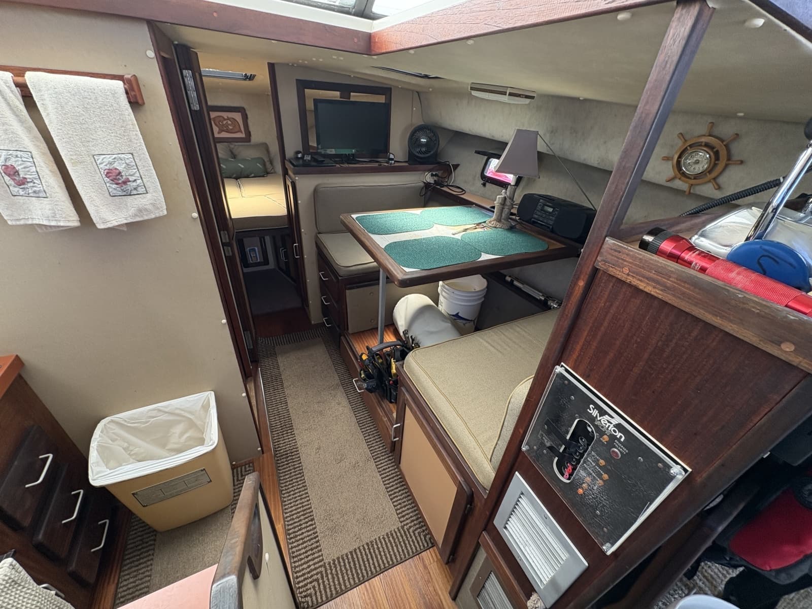 1984 Silverton 34 Convertible