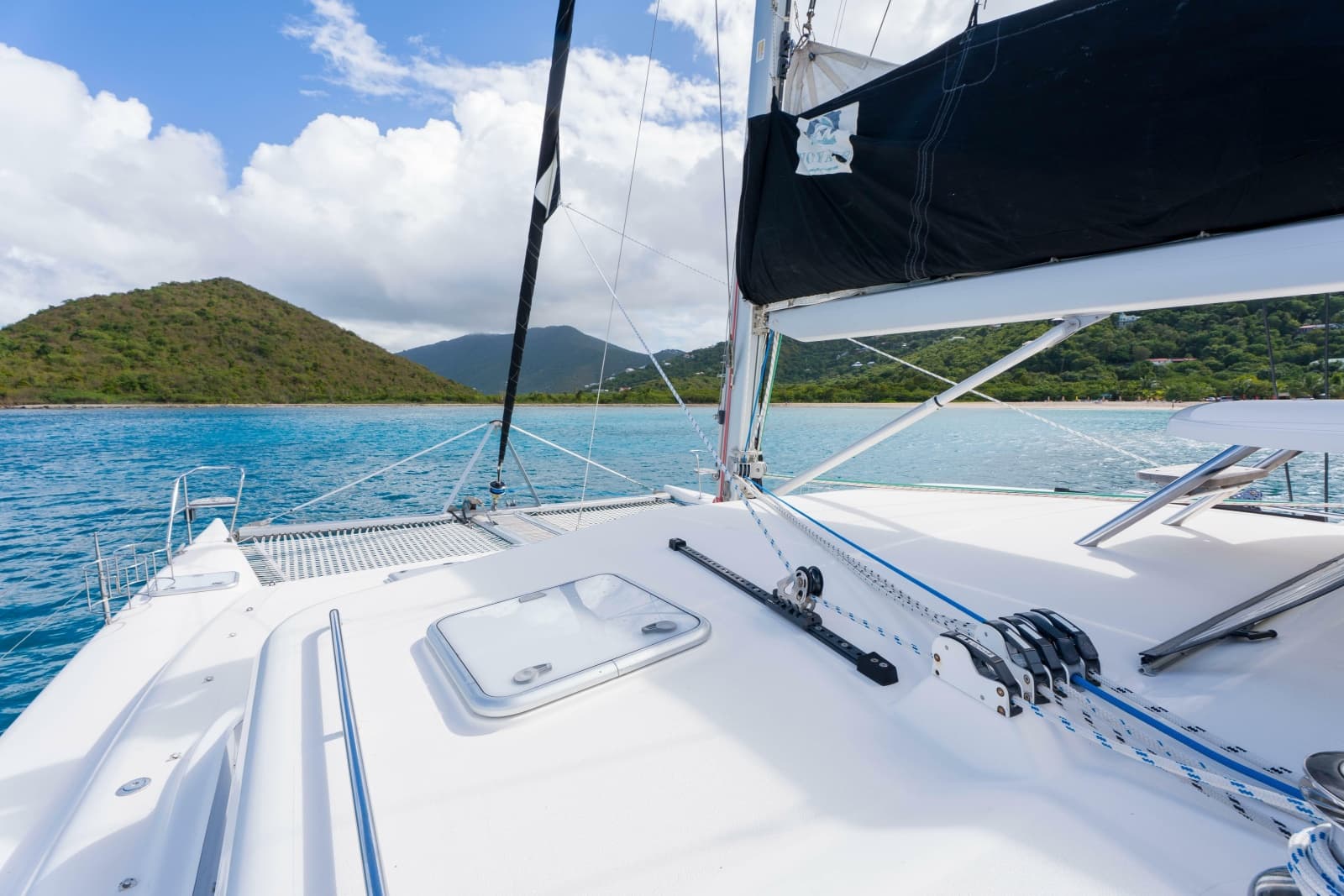 2011 Voyage Yachts 520