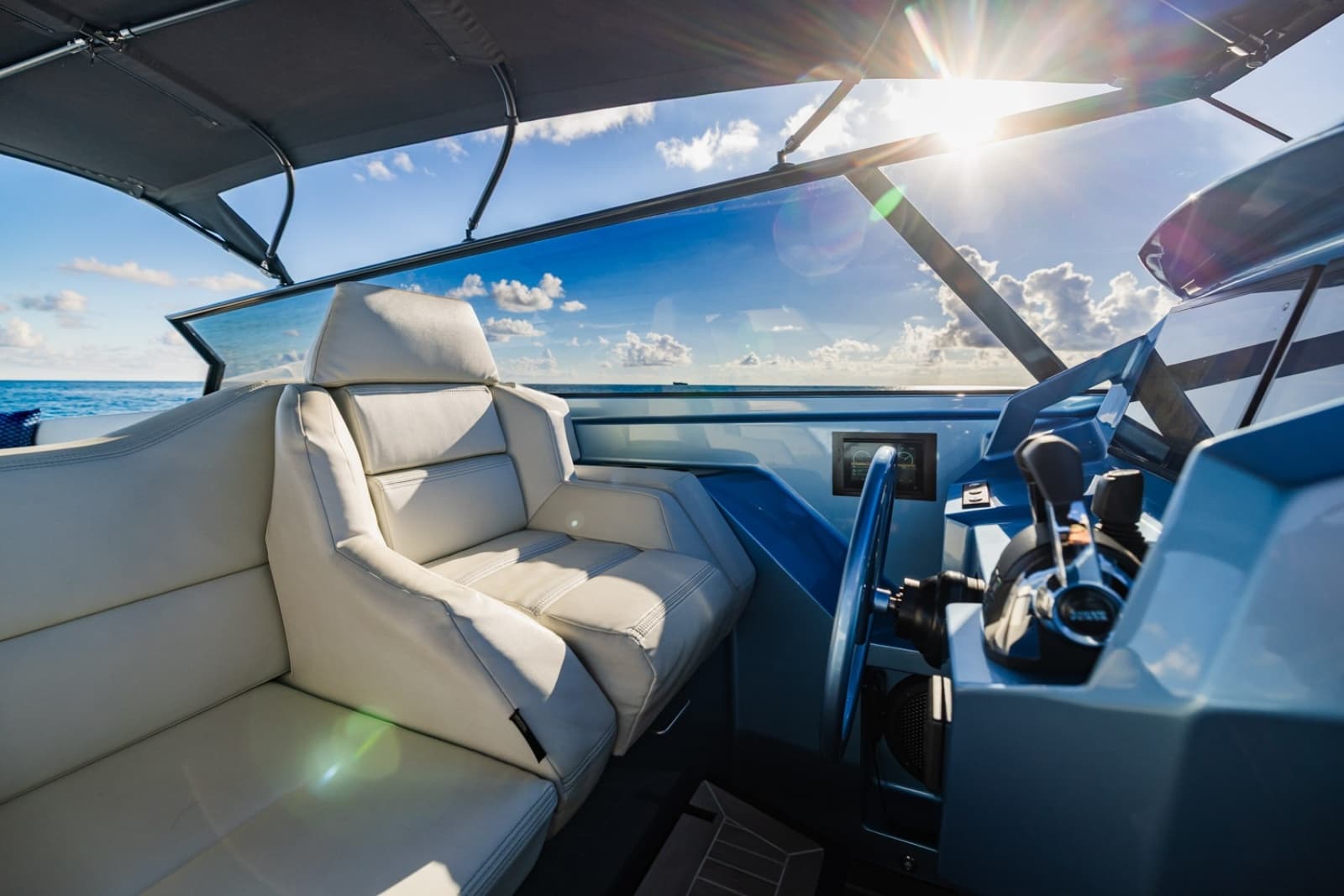 2019 Vanquish Yachts VQ58