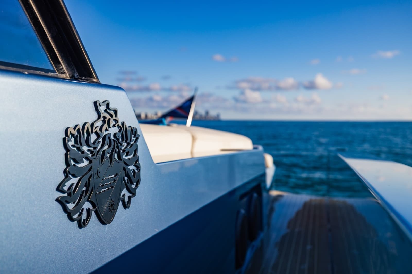 2019 Vanquish Yachts VQ58