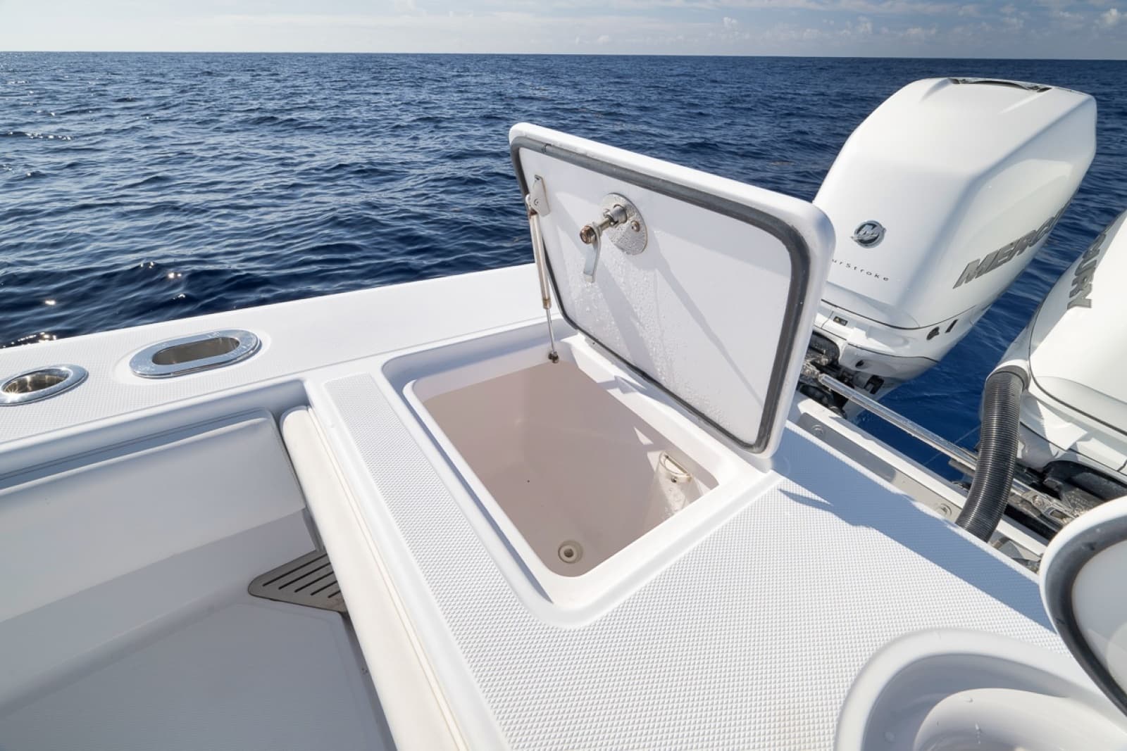 2017 Bahama 41CC
