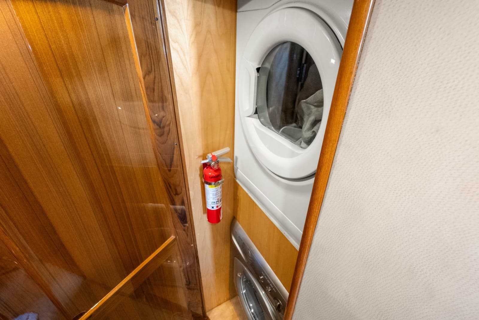 Washer & Dryer