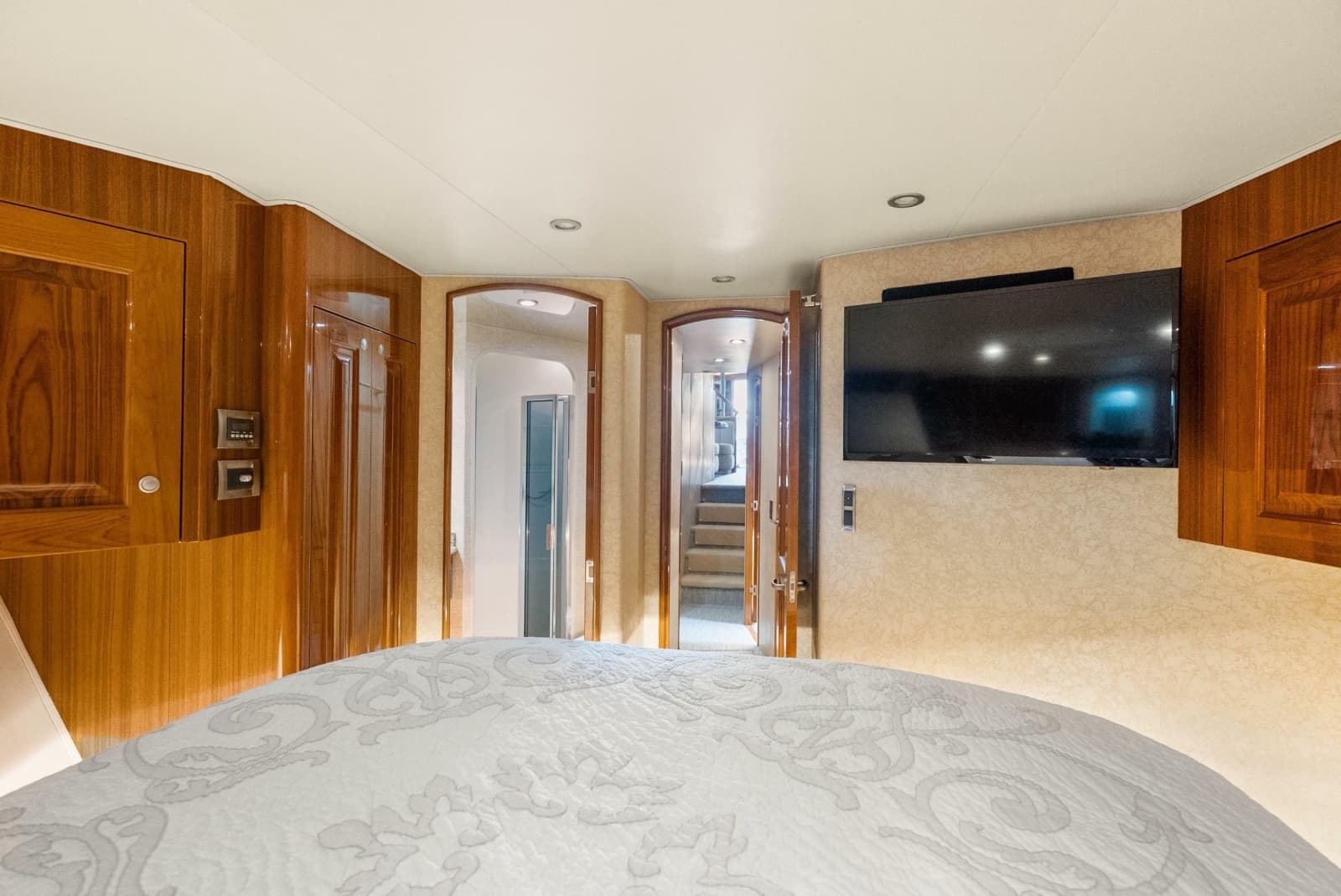 Forward VIP Stateroom