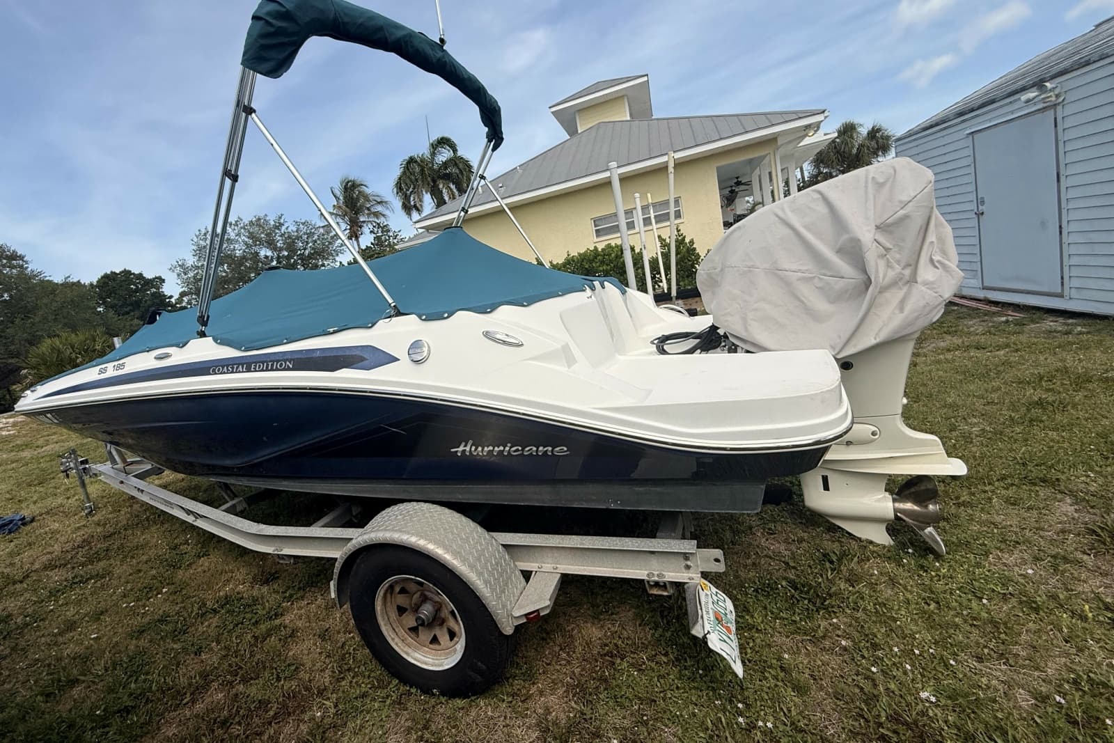 2020 Hurricane SunDeck Sport 185 OB