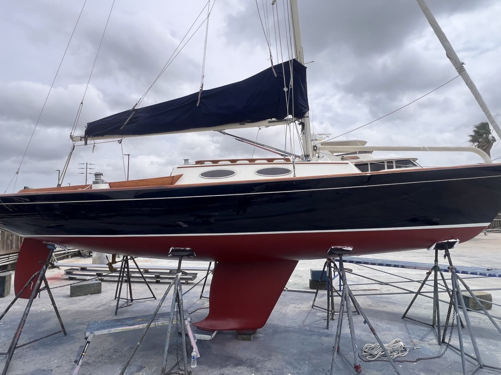 1998 Alerion Express