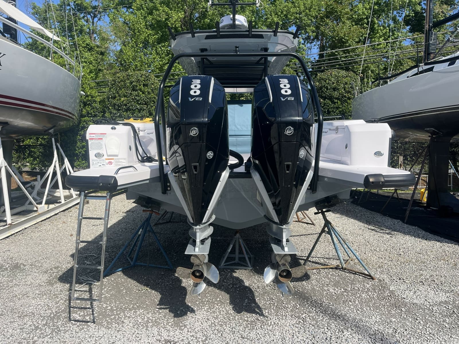2025 Axopar 37 Sun Top