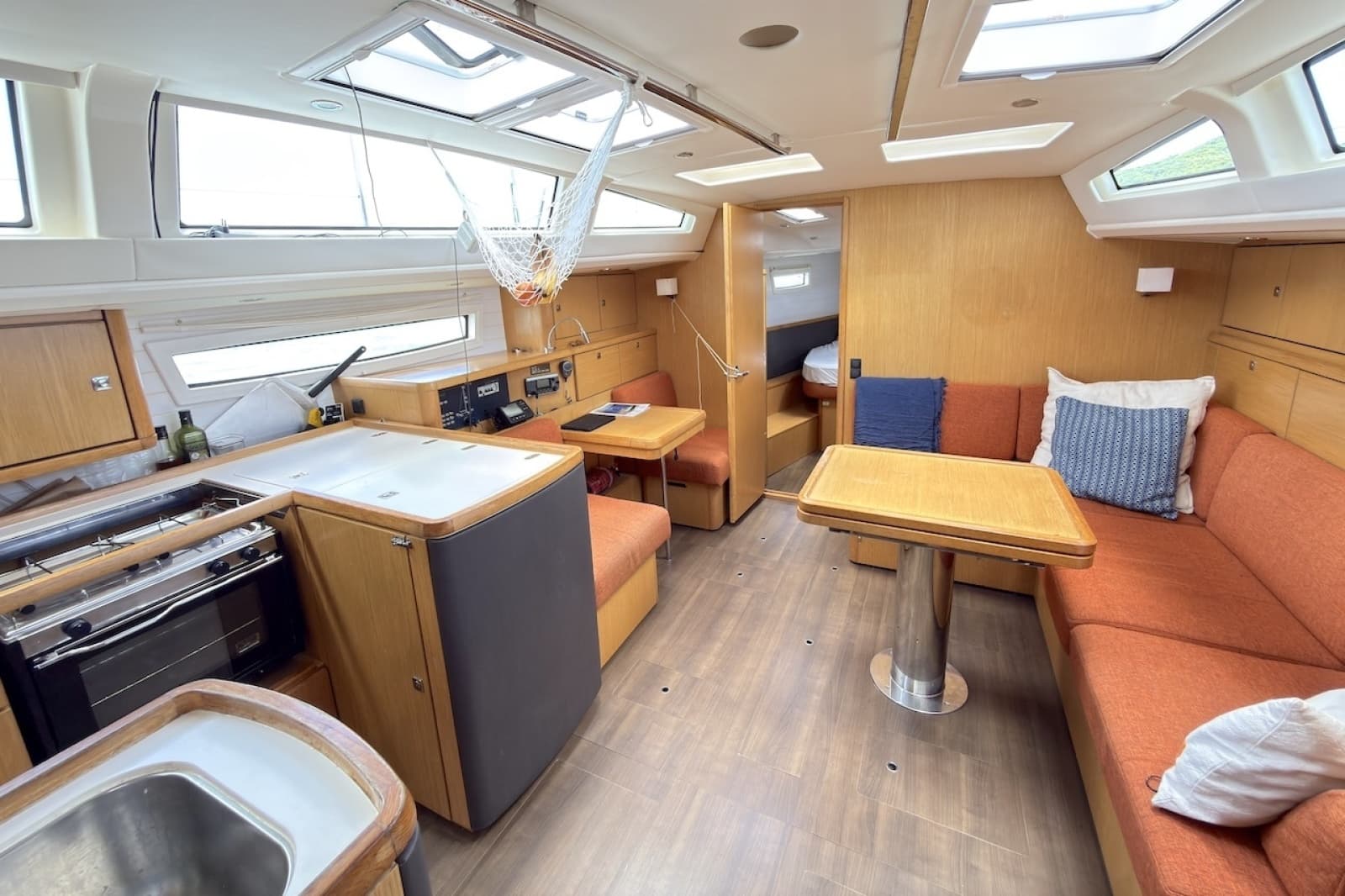 2013 Bavaria Vision 46