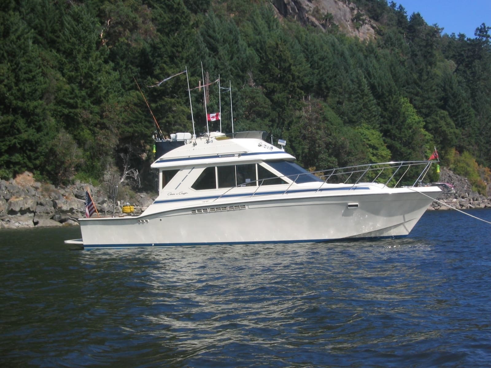1987 Chris-Craft 392 Commander