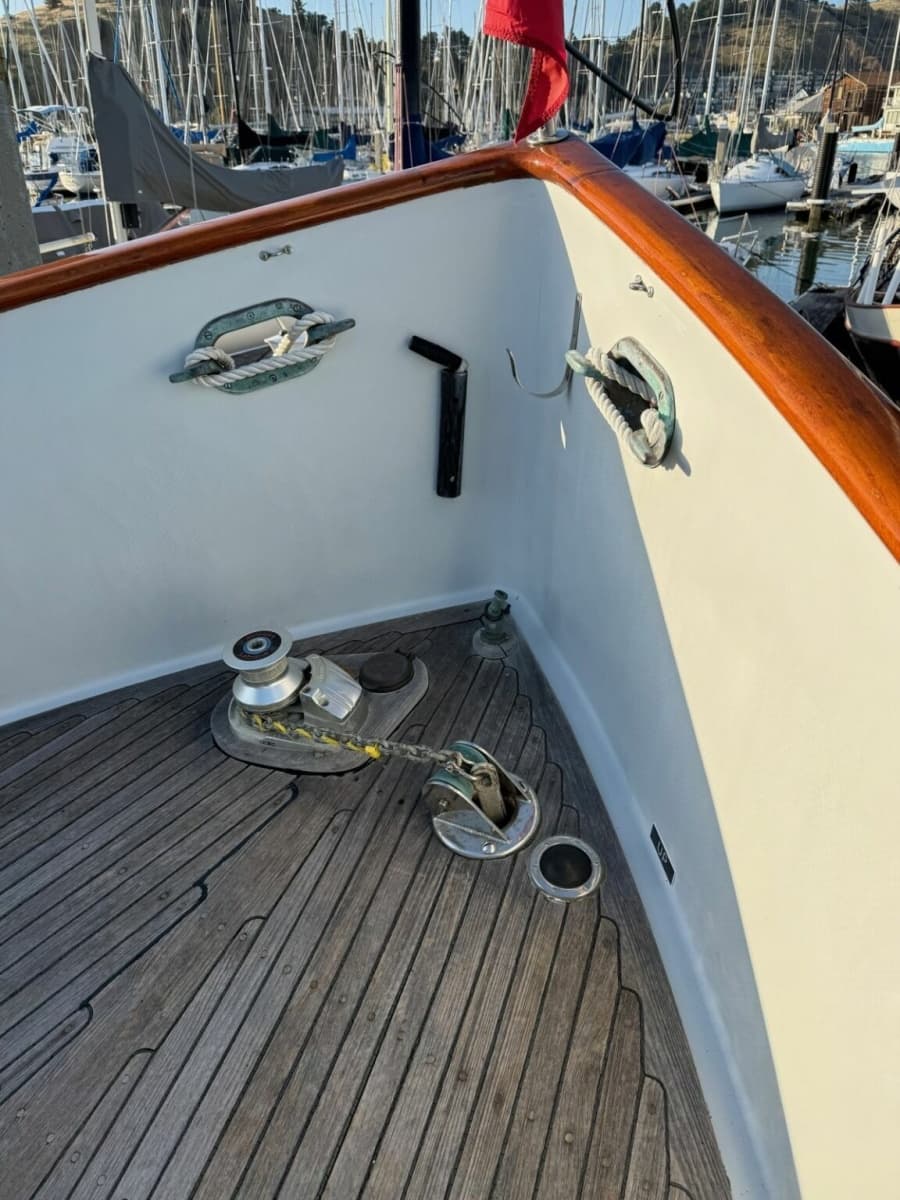 1987 Lord Nelson Victory Tug