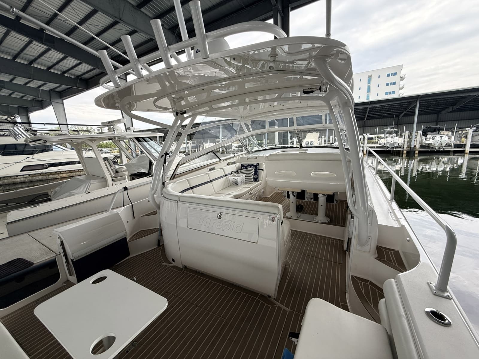 2016 Intrepid 