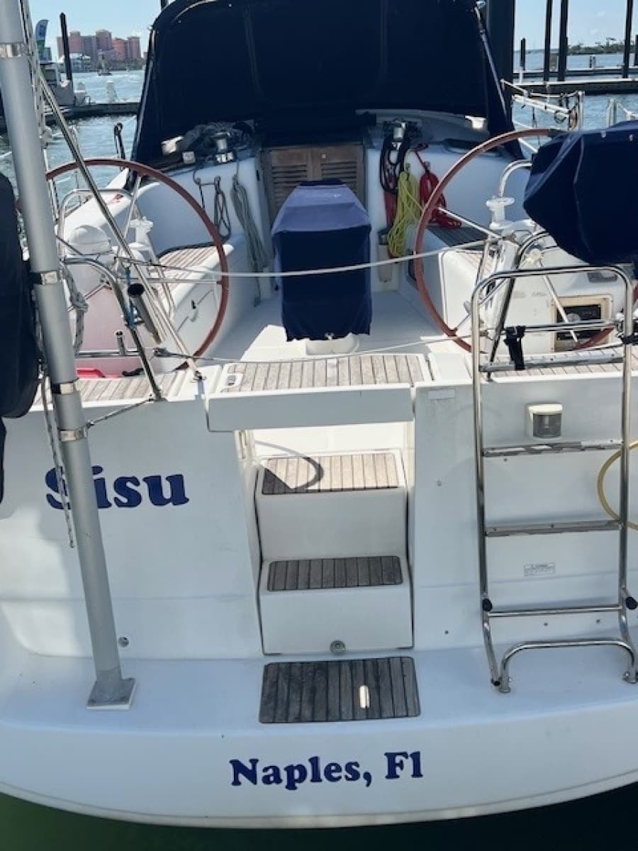 2009 Beneteau Oceanis 43