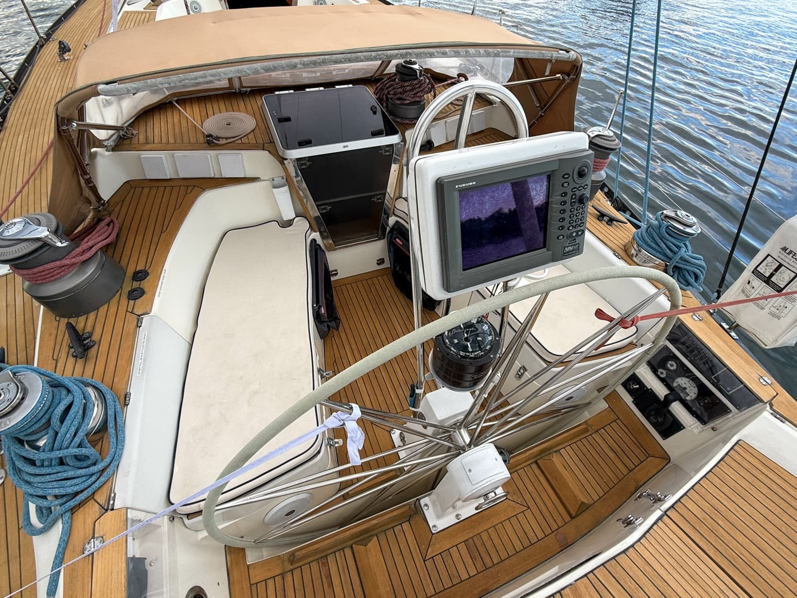 1990 Baltic 52