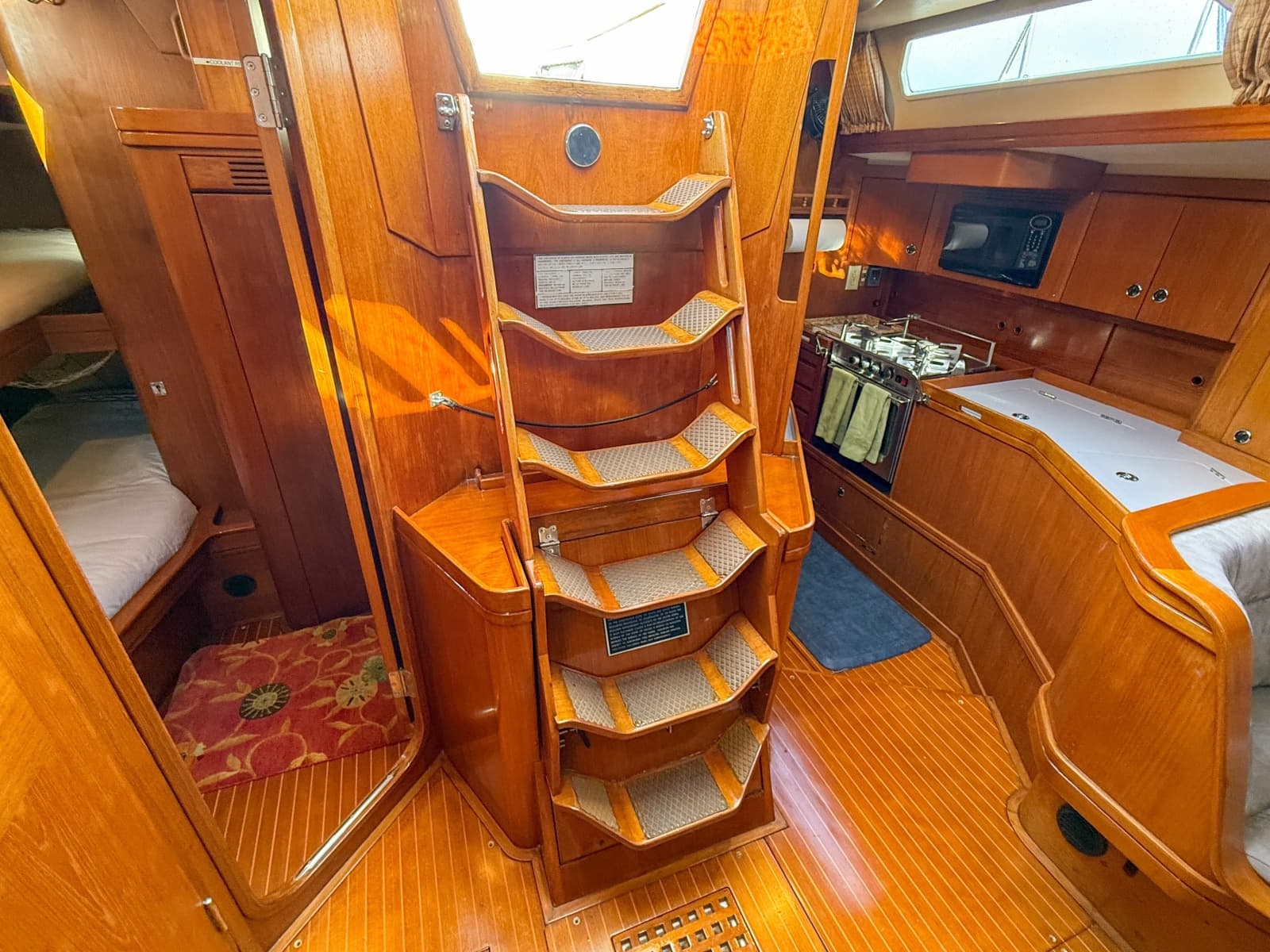 1990 Baltic 52