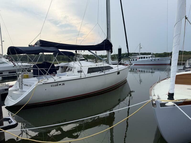 1991 Hunter 36 Vision