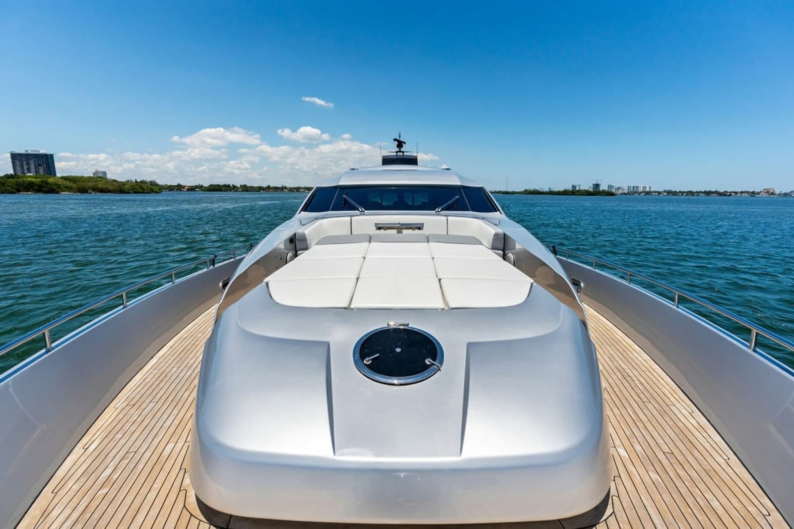 2012 Pershing 92
