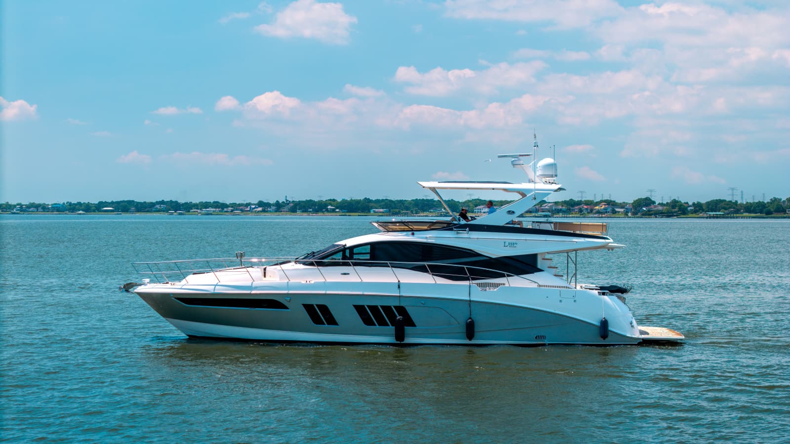 2017 Sea Ray L650 Fly