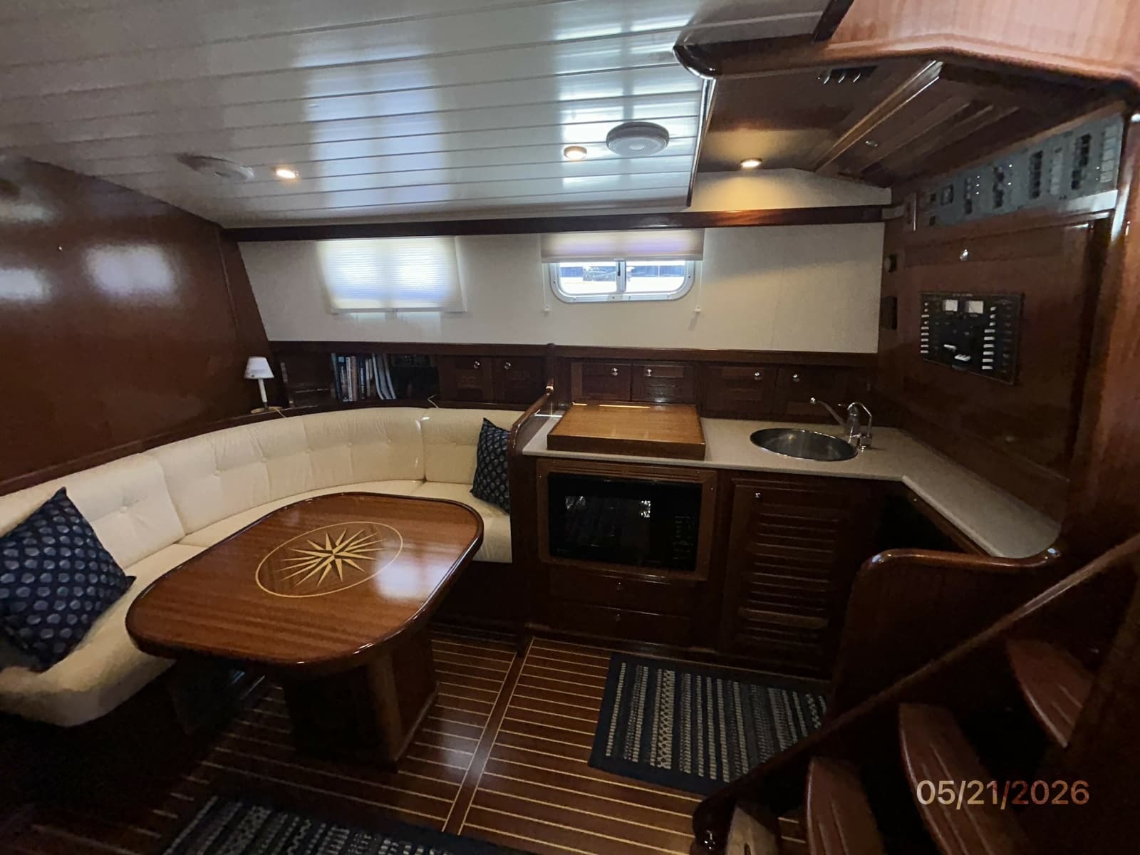 43' Menorquin salon starboard