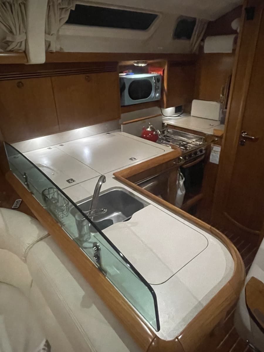 2006 Jeanneau Sun Odyssey 45